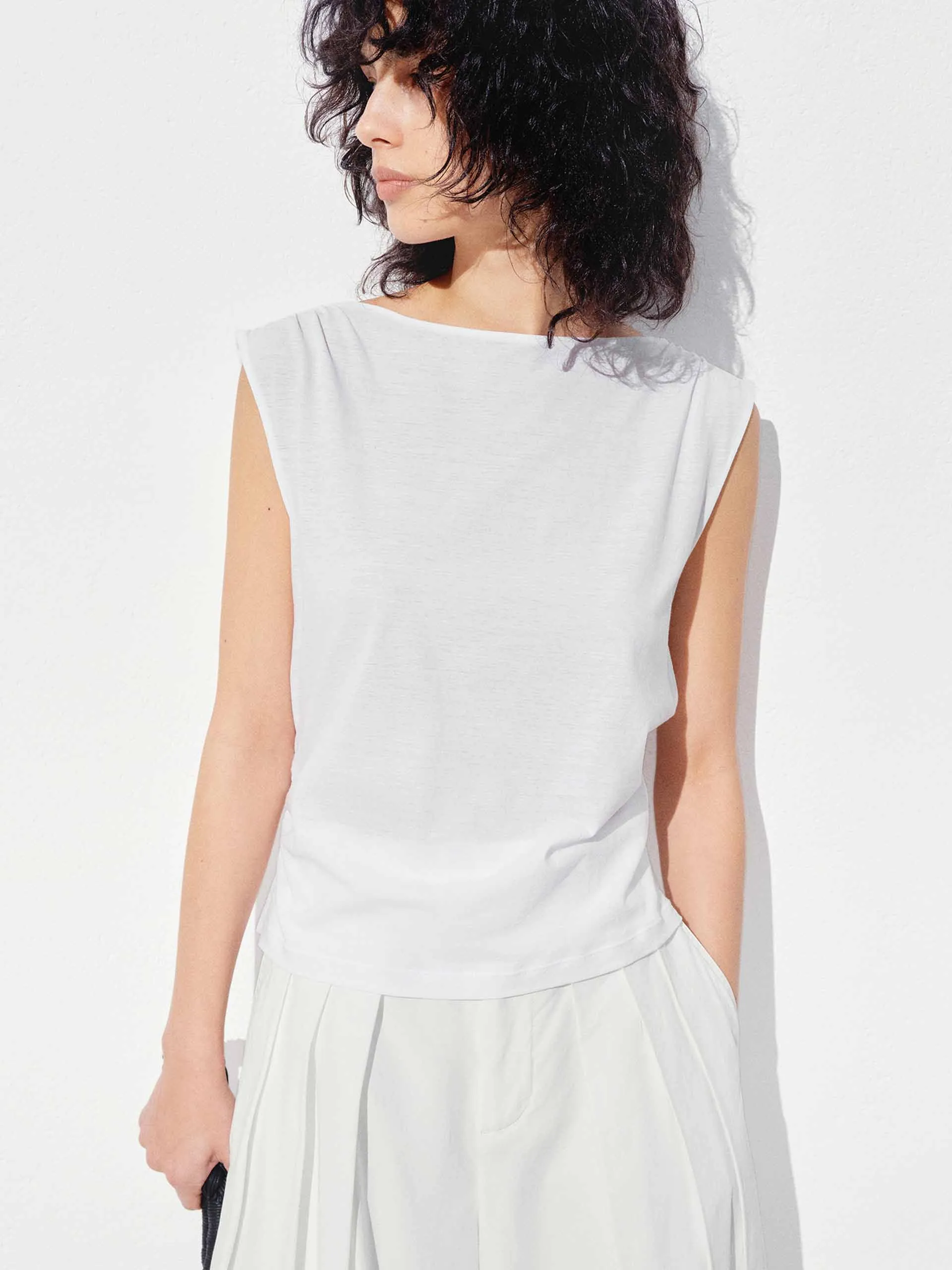 Sleeveless Cotton Blouse Fashion-Forward