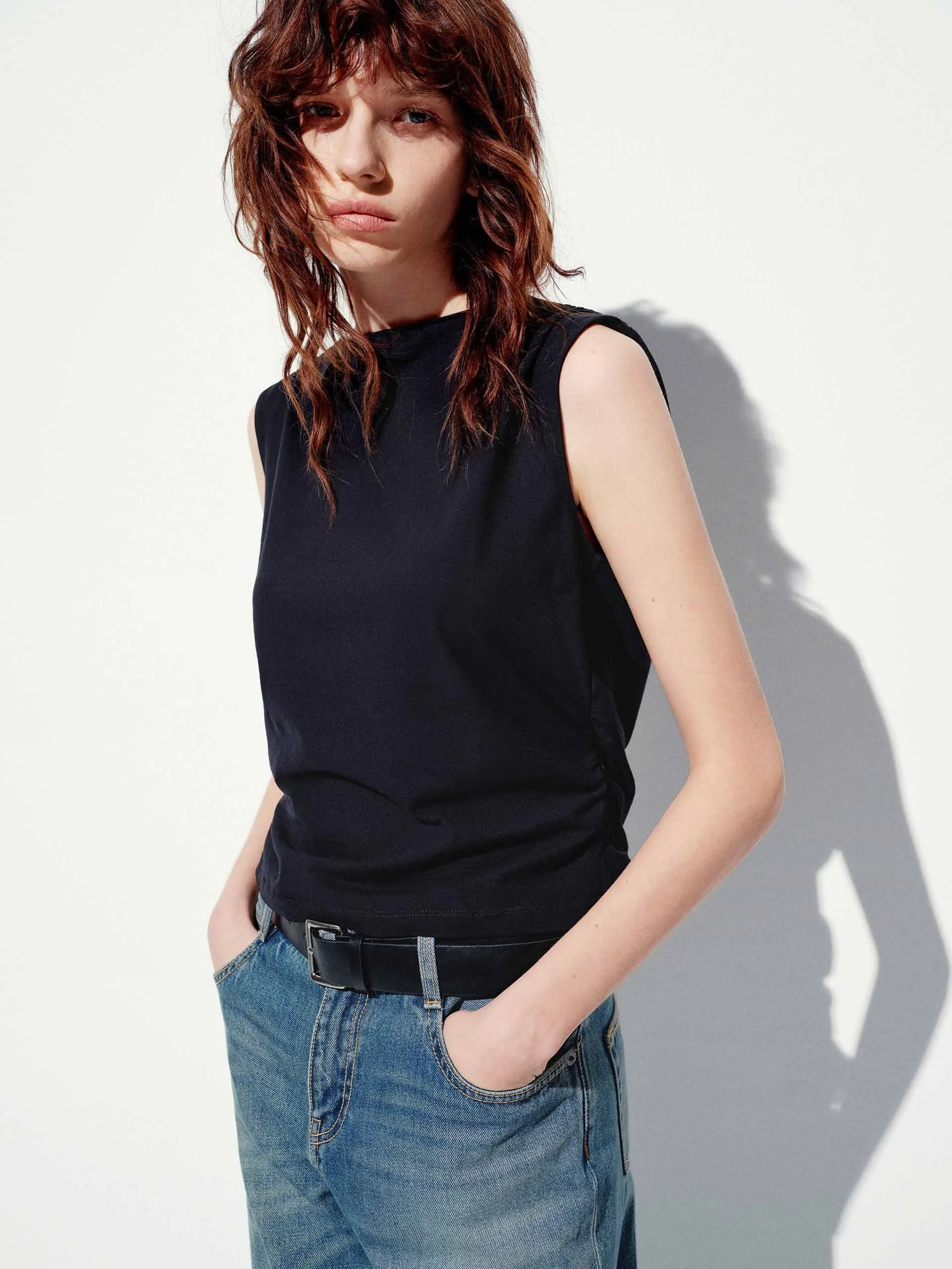 Casual Friday Fashion-Forward Sleeveless Cotton Blouse