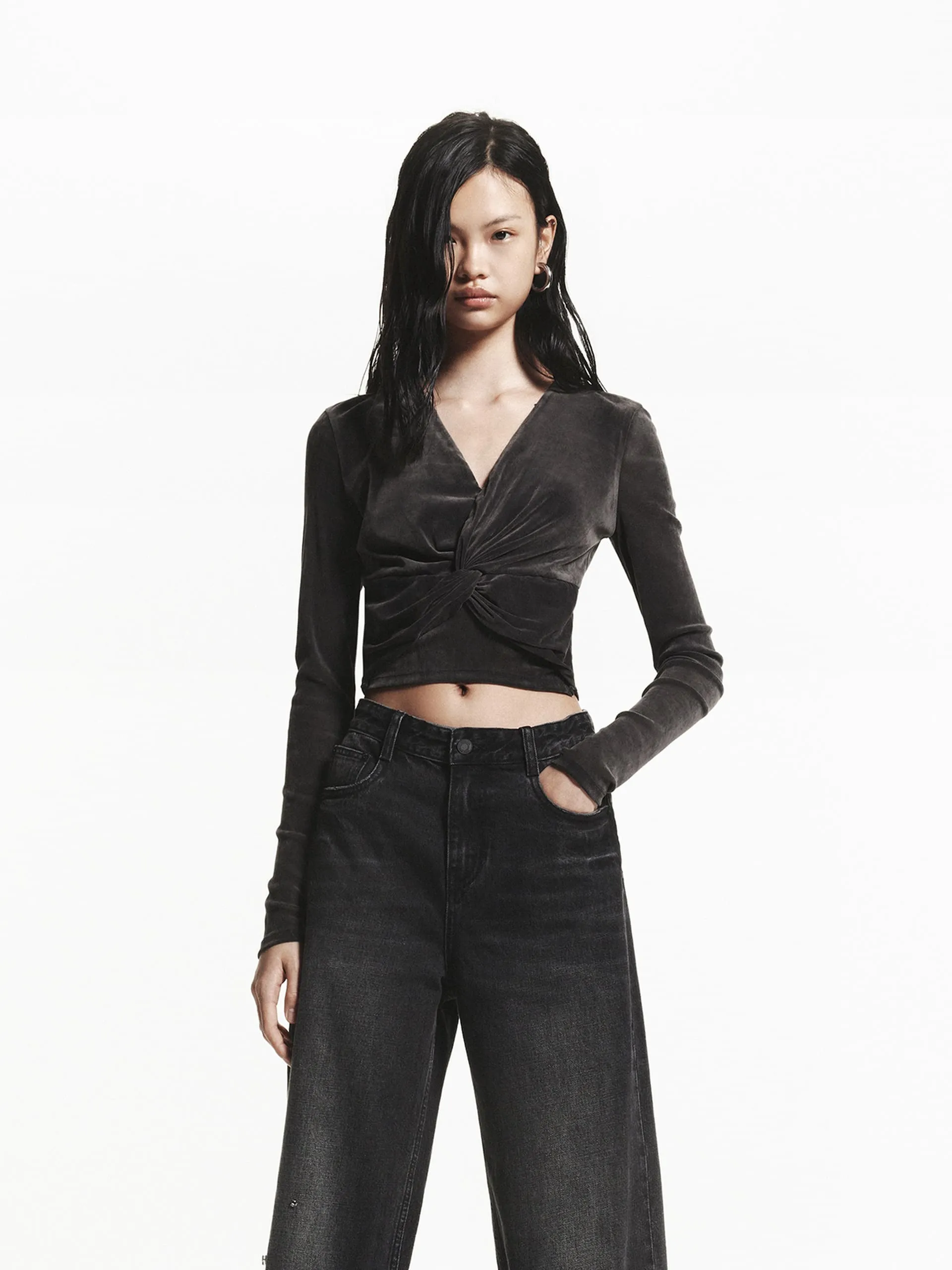 Front Twist Cropped Top Winter Collection