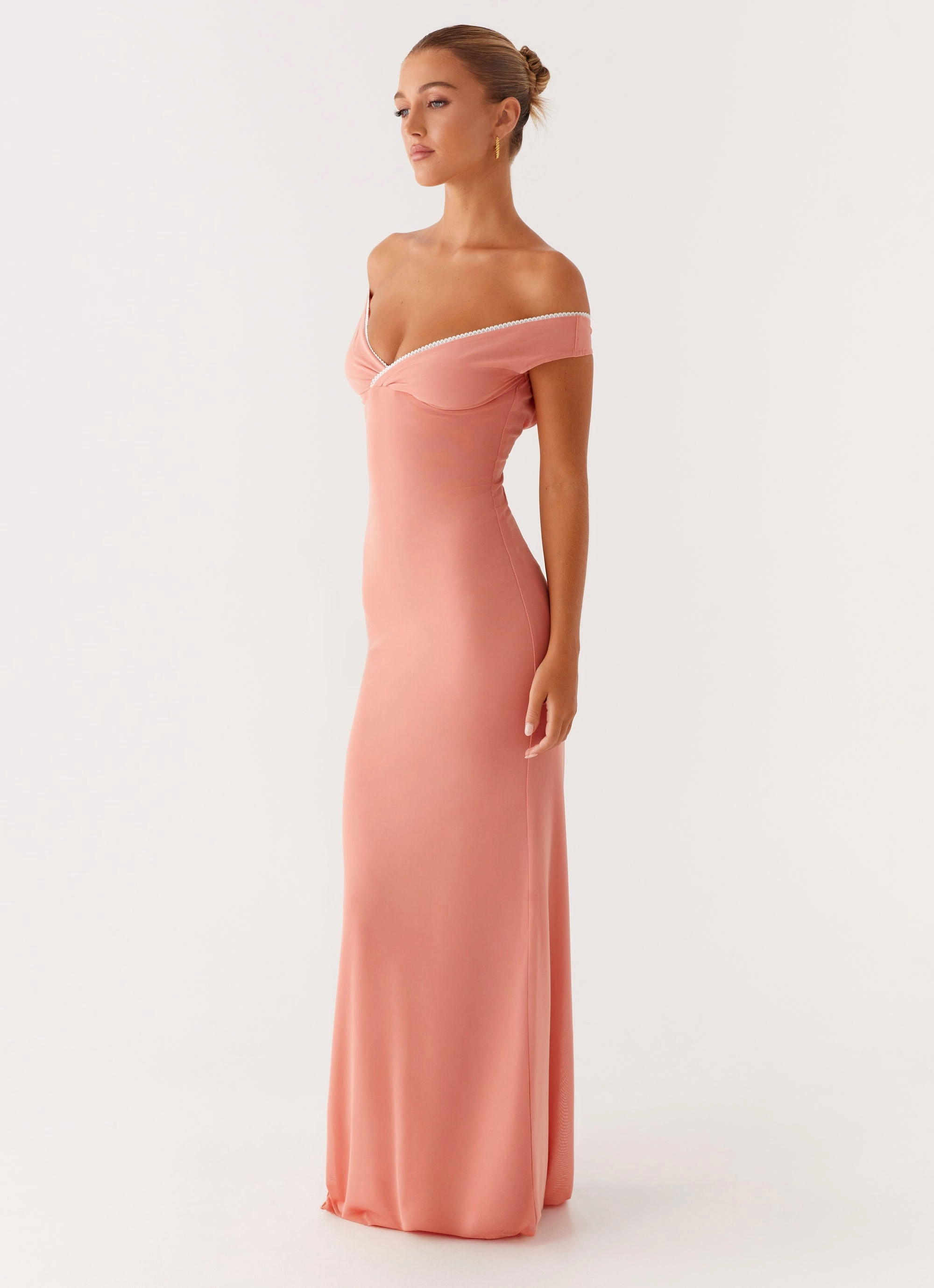 Katiya Maxi Dress - Peach Fresh Aesthetic