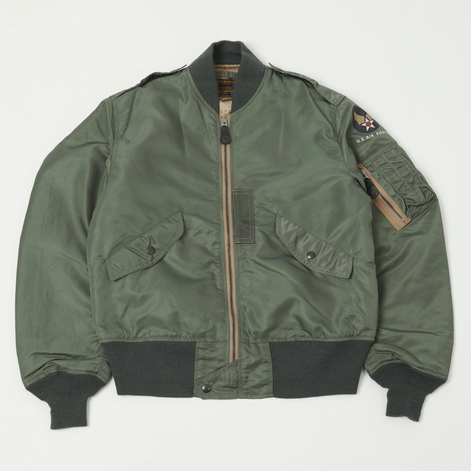 Interchangeable Collar System Adjustable Hem Buzz Rickson's L-2B 'Skyline' Light Weight Flight Jacket - Olive