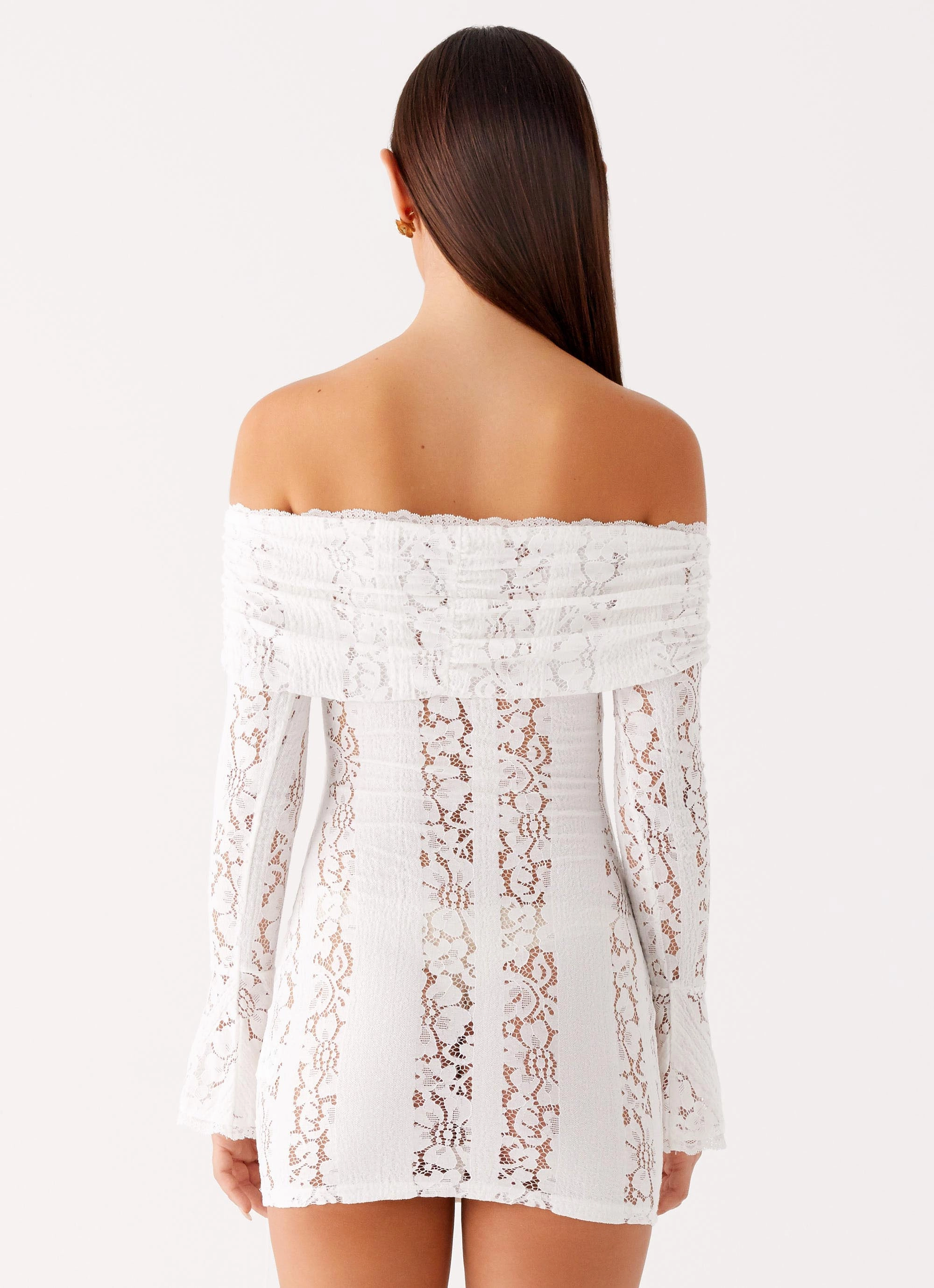 Syvanna Lace Mini Dress - White Slim-fit Flattering Fit for All