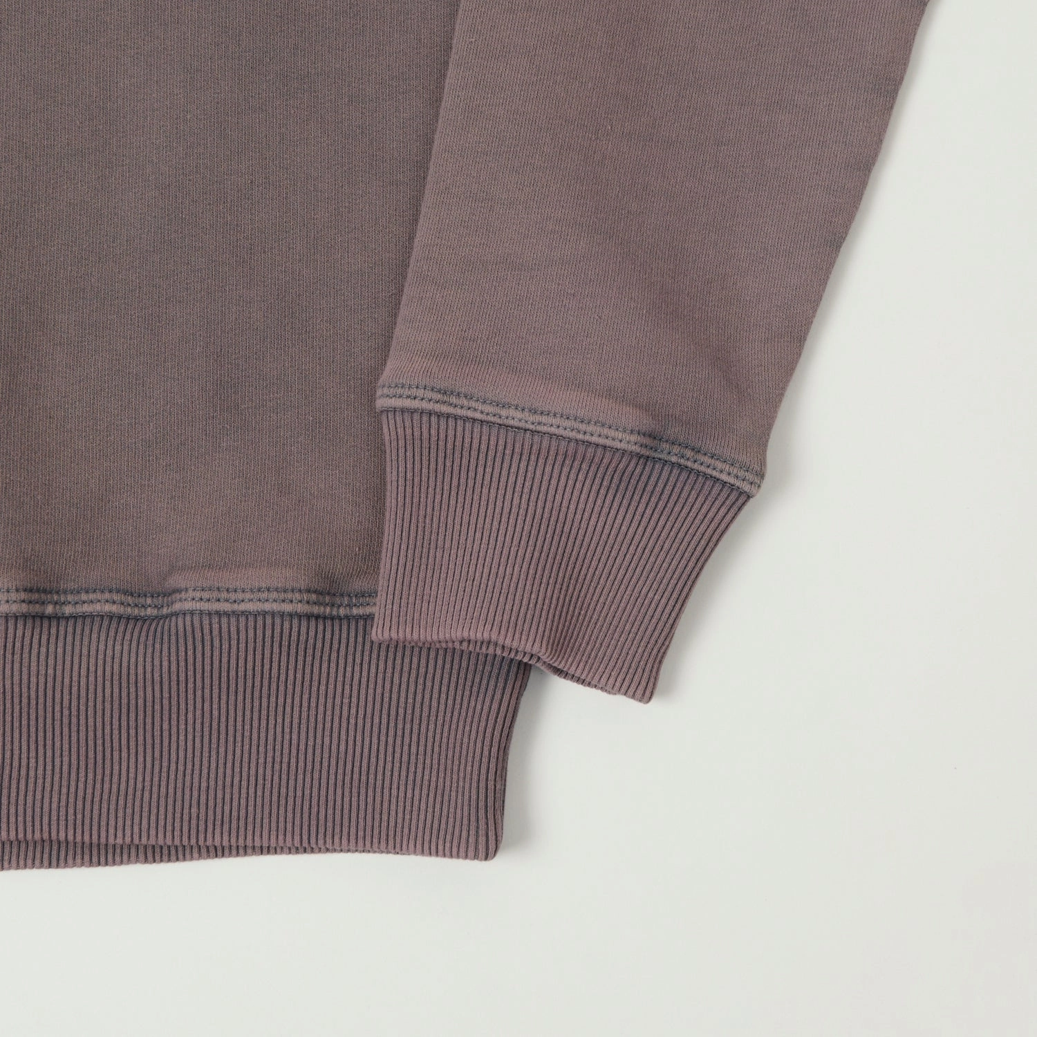 Side Pockets Flea-T 1950s Raglan Sleeve 'Mono Mickey Evolution' Sweatshirt - Navy