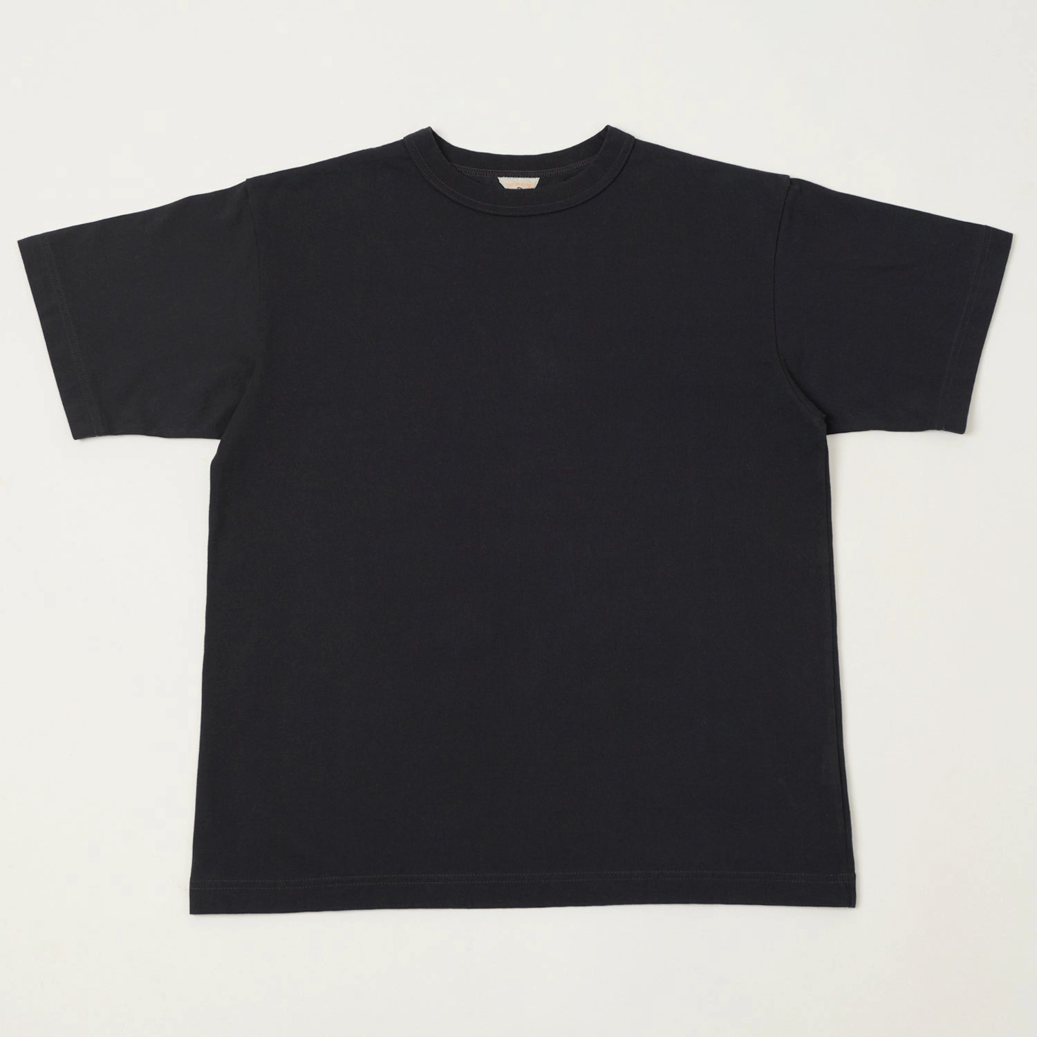 FilMelange 'Alderson' Air Spinning Tenjiku Tee - Charcoal Black Perfect For Relaxing