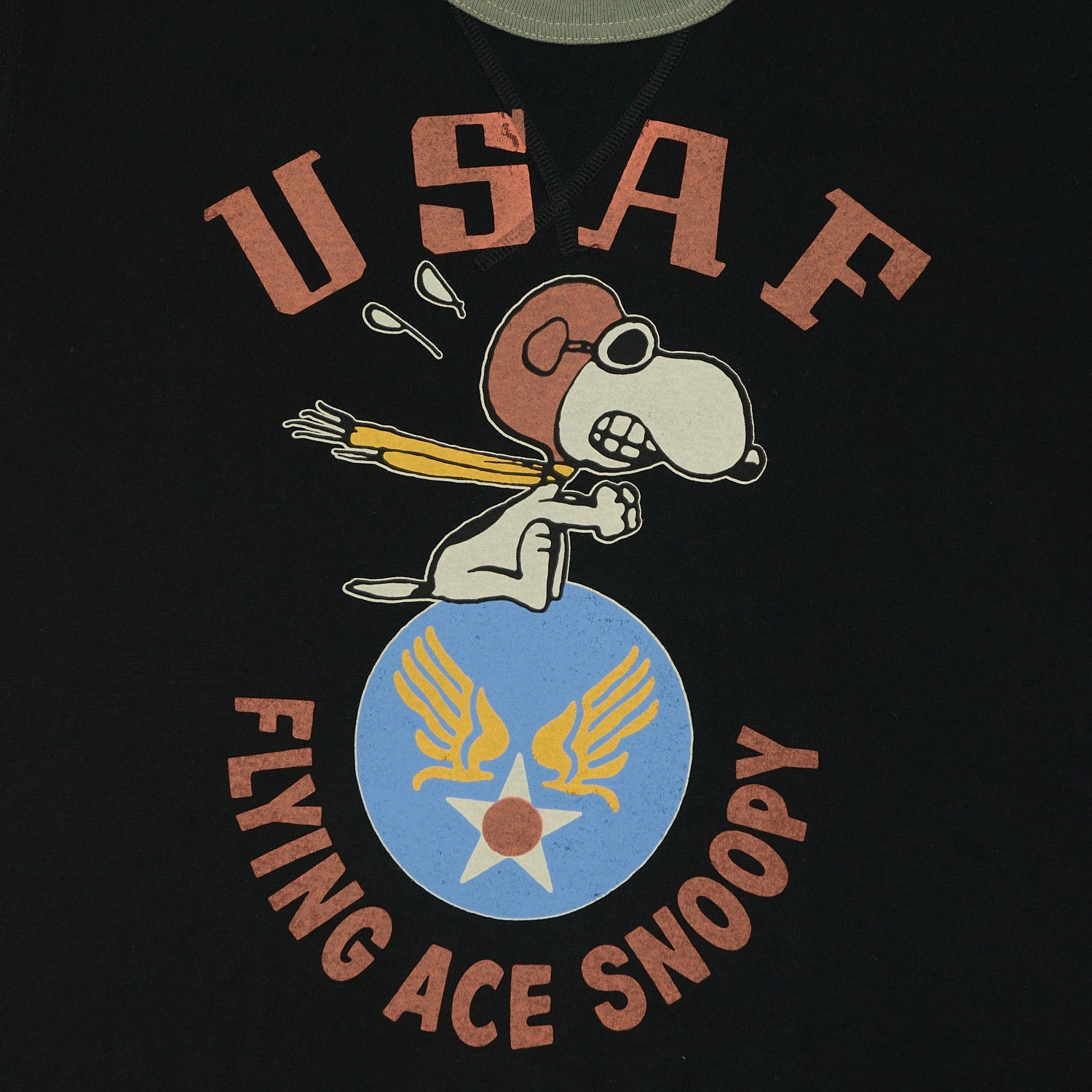 TOYS McCOY 'Snoopy USAF Flying Ace' Ringer T-Shirt - Black Performance Stretch Everyday Chic