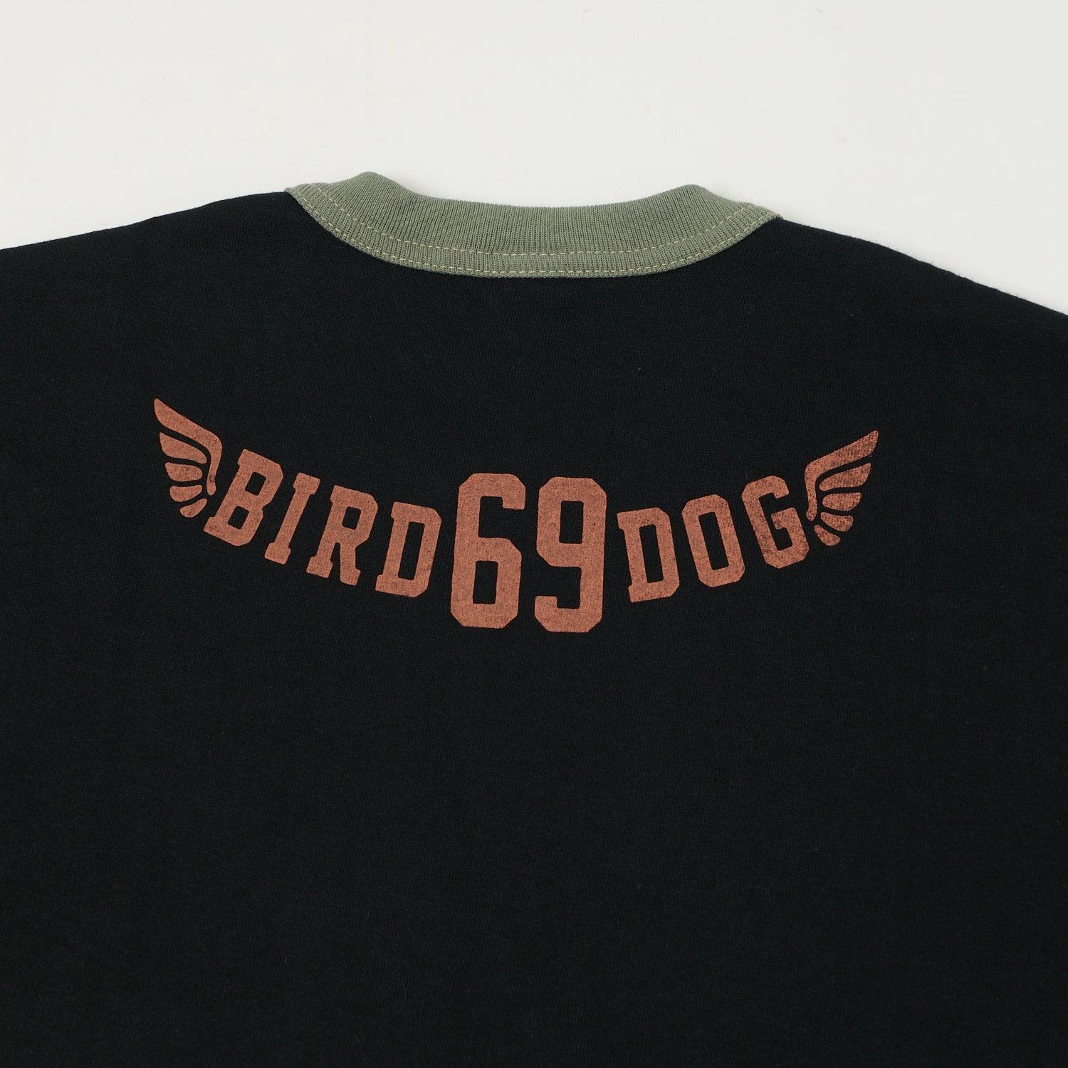 TOYS McCOY 'Snoopy USAF Flying Ace' Ringer T-Shirt - Black Light Style Trend