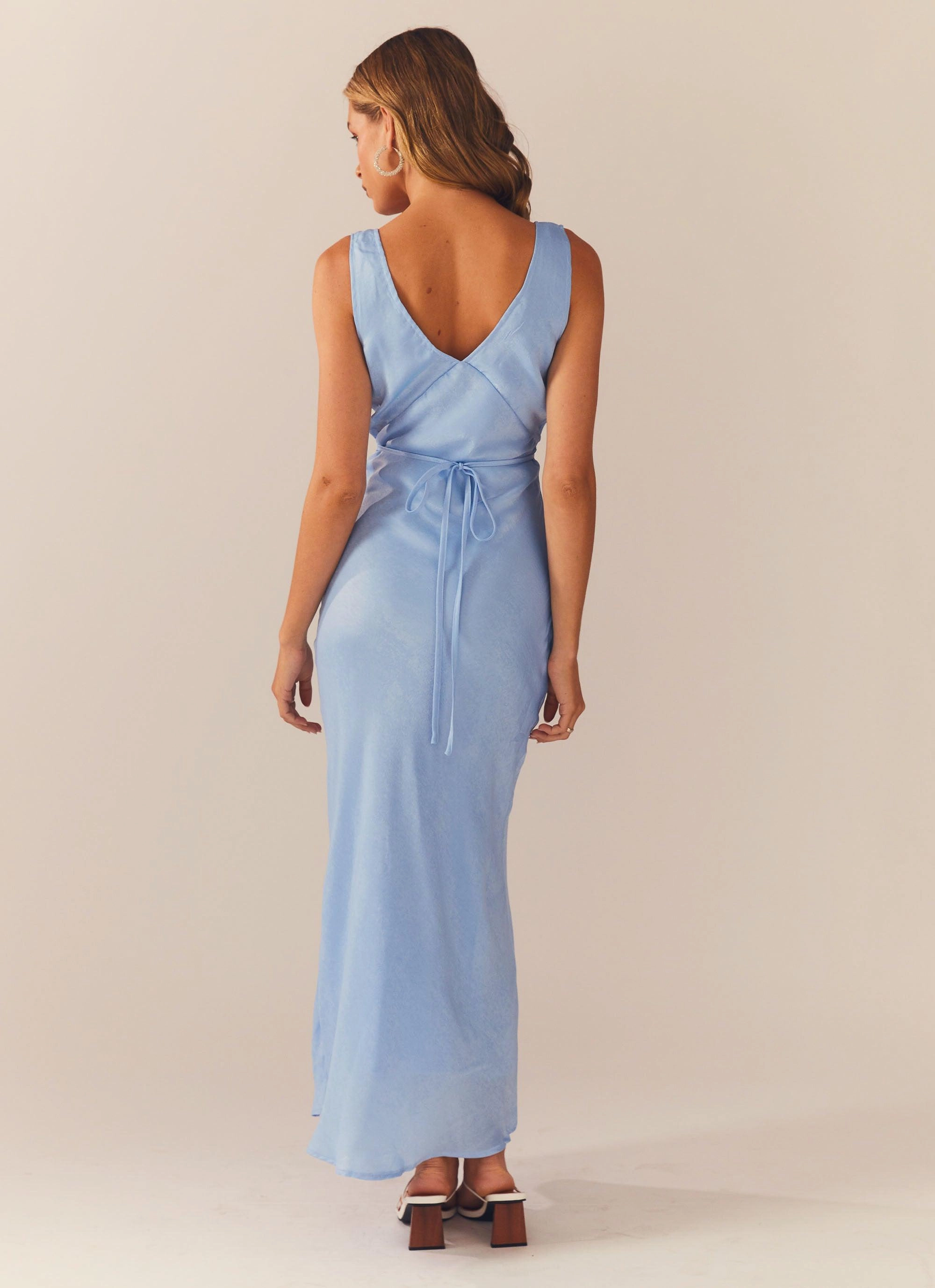 Loren Maxi Dress - Blue Natural Silhouette