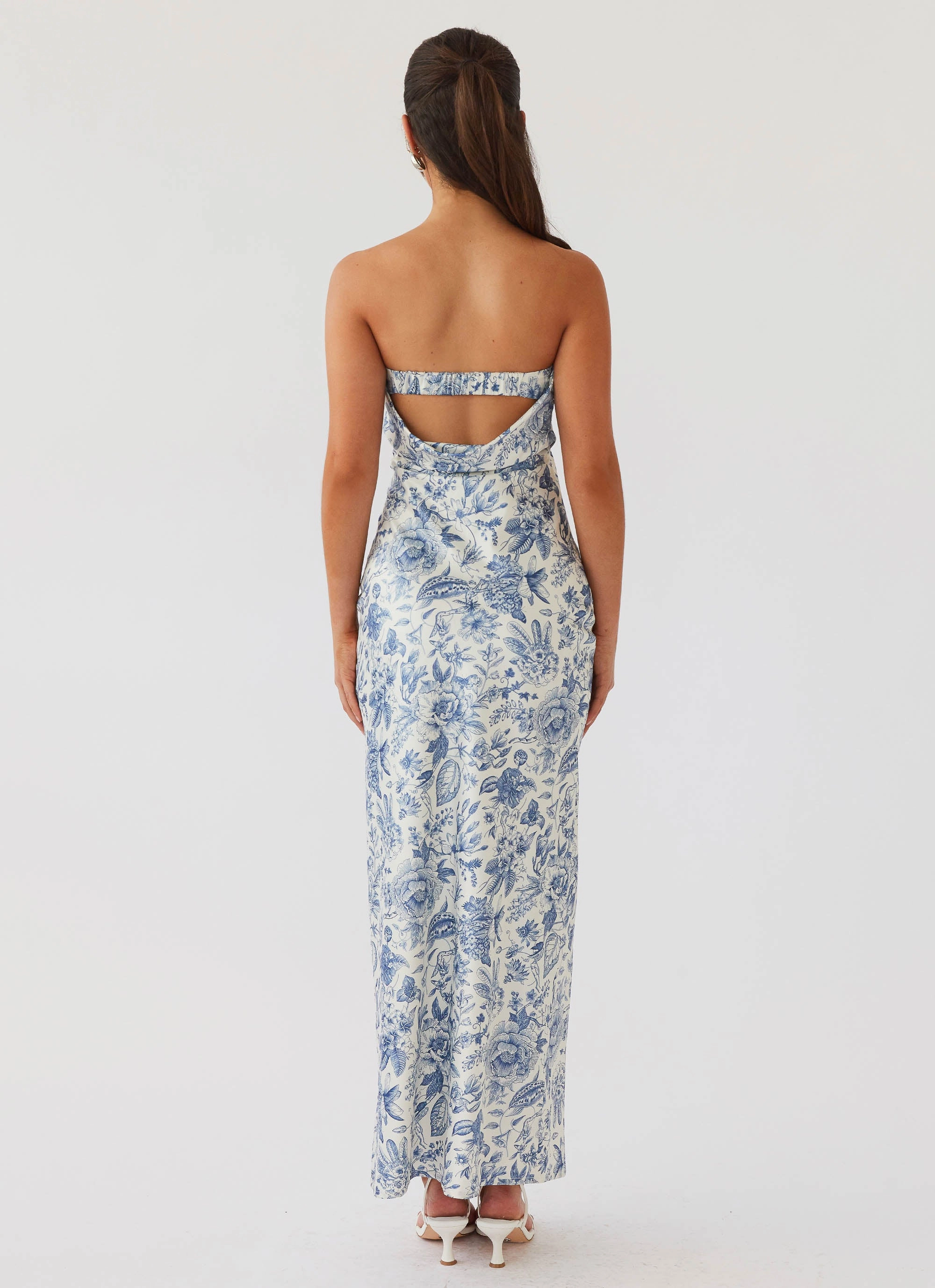 Summer Lover Maxi Dress - Blue Paisley Classic sheath dress