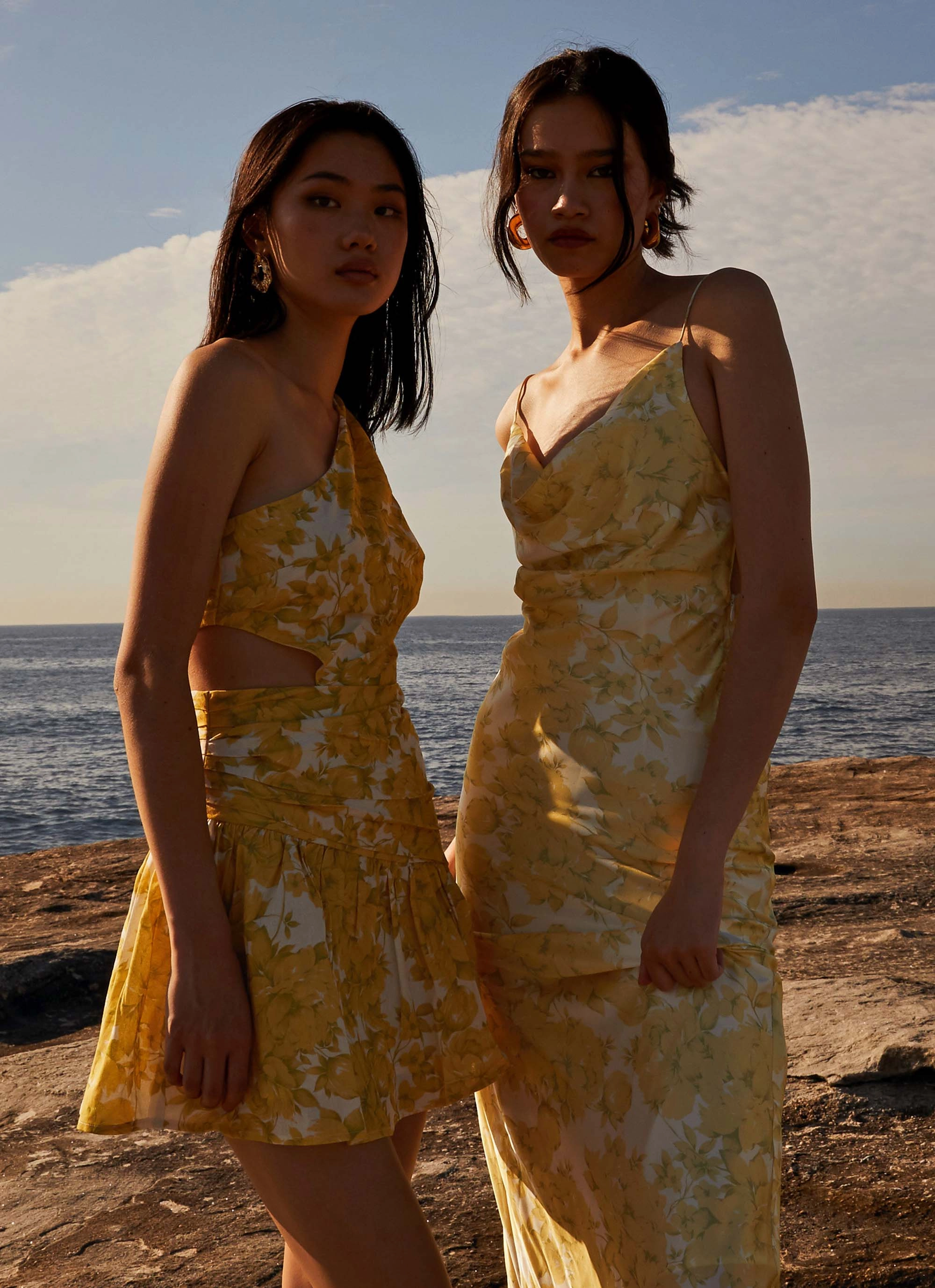 Sleek and Flattering Sunkissed Hearts One Shoulder Mini Dress - Daffodil