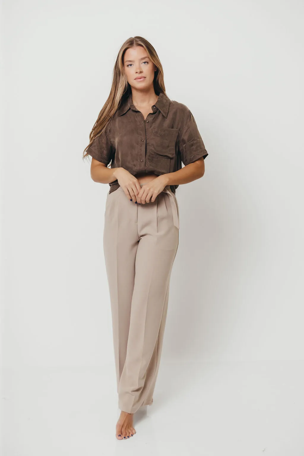 Flatlock Seam Construction Luca Woven Modal Short Sleeve Button Up Top in Espresso