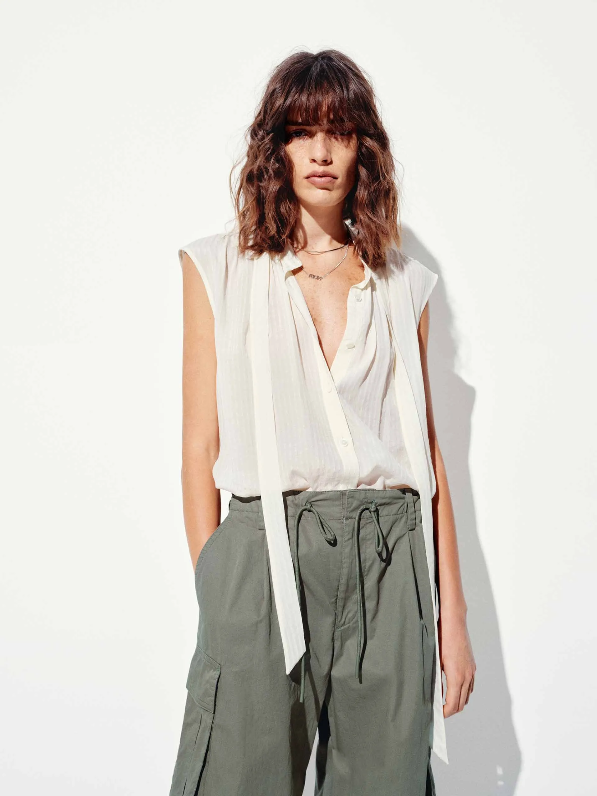 Lightweight Layers Reinforced Buttonholes Tie Detail Sleeveless Blouse