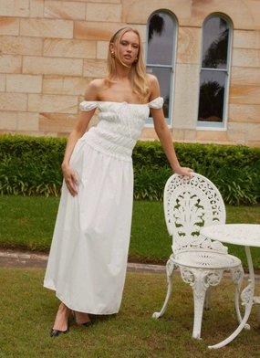 Contemporary Style Countryside Off Shoulder Maxi Dress - Ivory