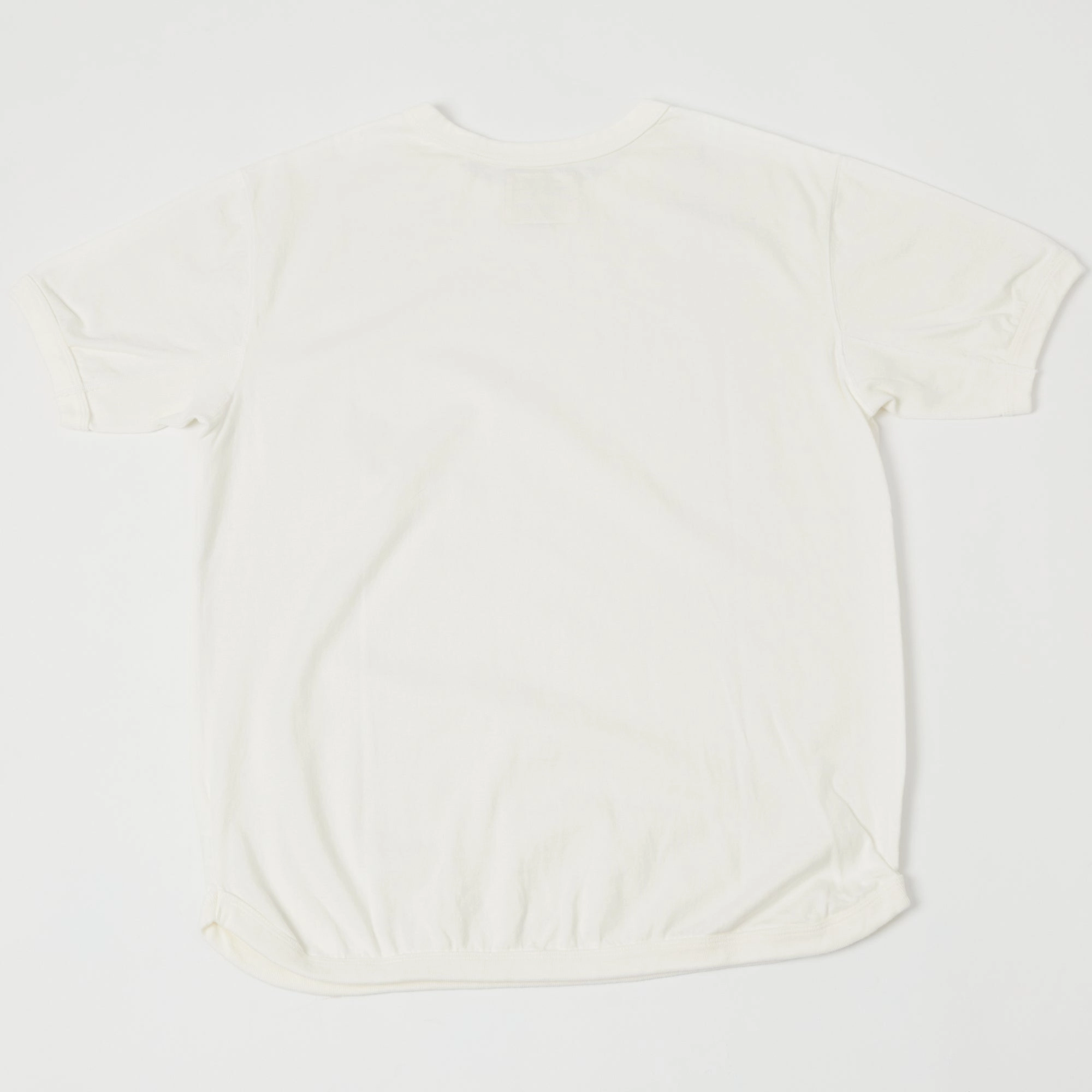 Full Count 5222 Flat Seam Heavyweight T-Shirt - White Fashion-Ready Casual Touch