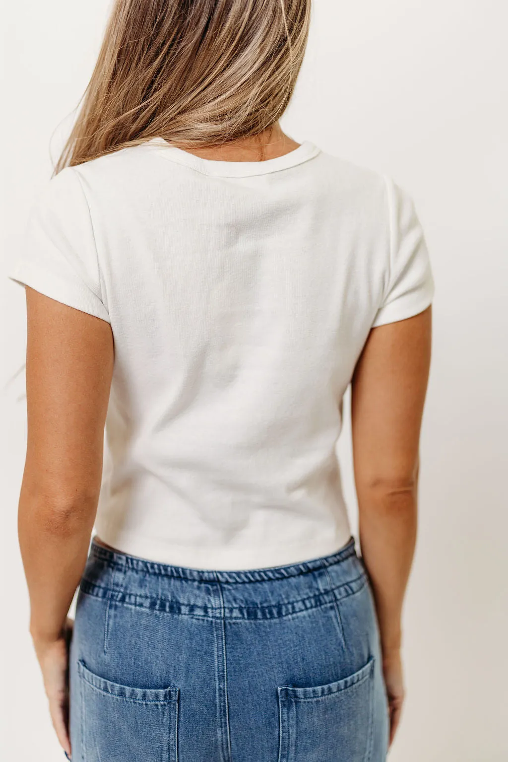 Ribbed Structure Ready To Go Topanga 100% Cotton Everyday Fitted Crop Tee in Off-White