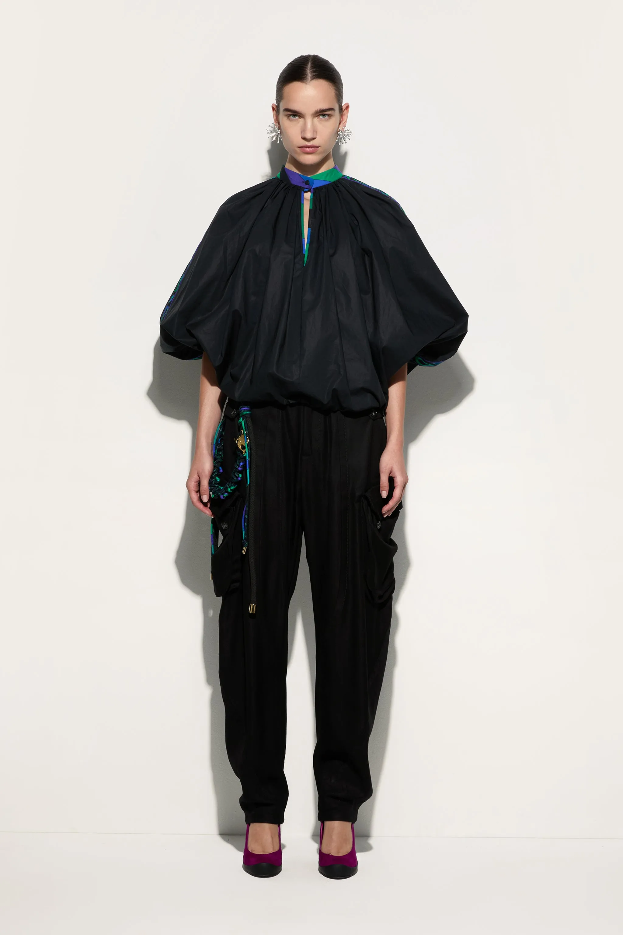 Voluminous Blouse with Printed Details Geometric Shape