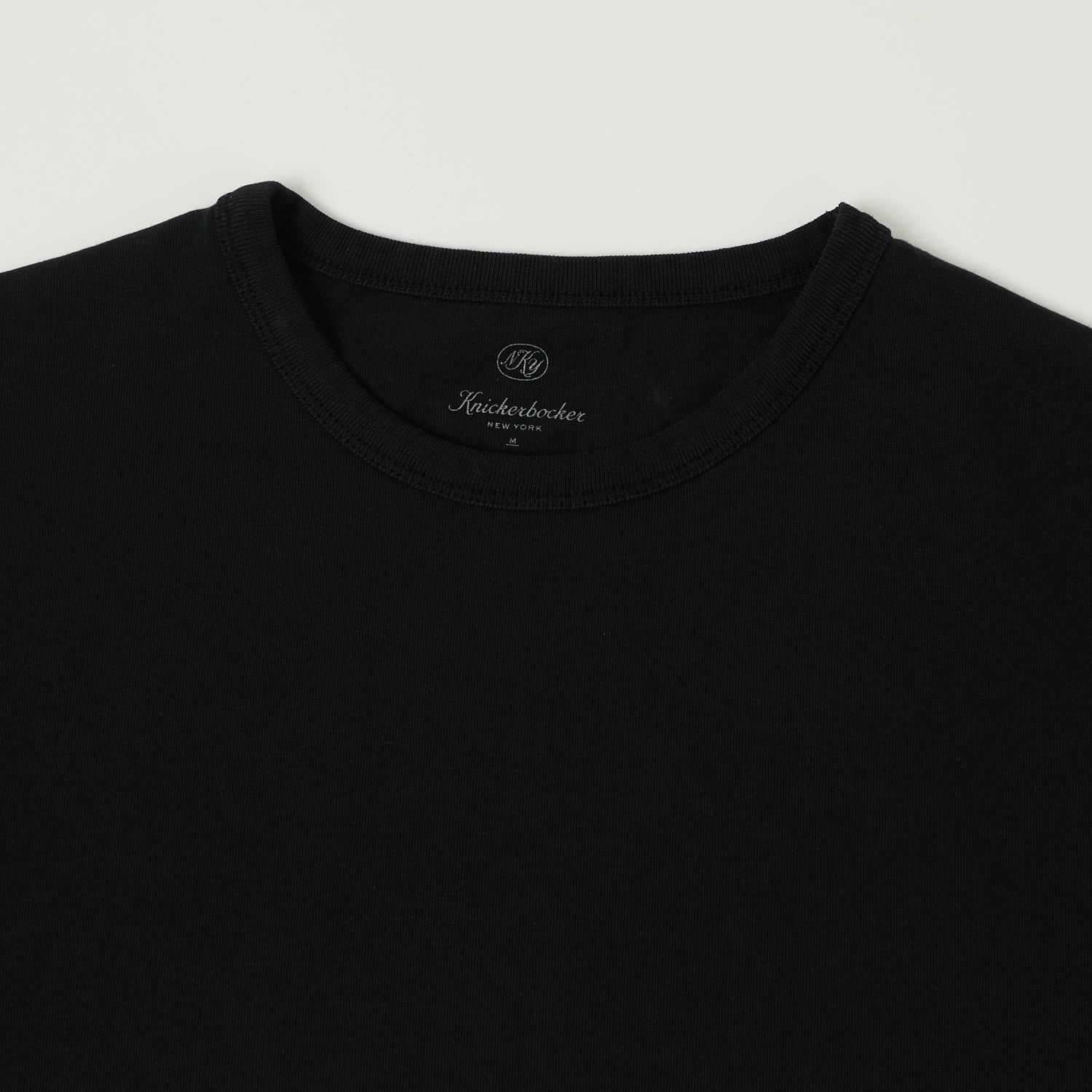 Knickerbocker Heavyweight T-Shirt - Black Seamless construction Casual Essentials Wear