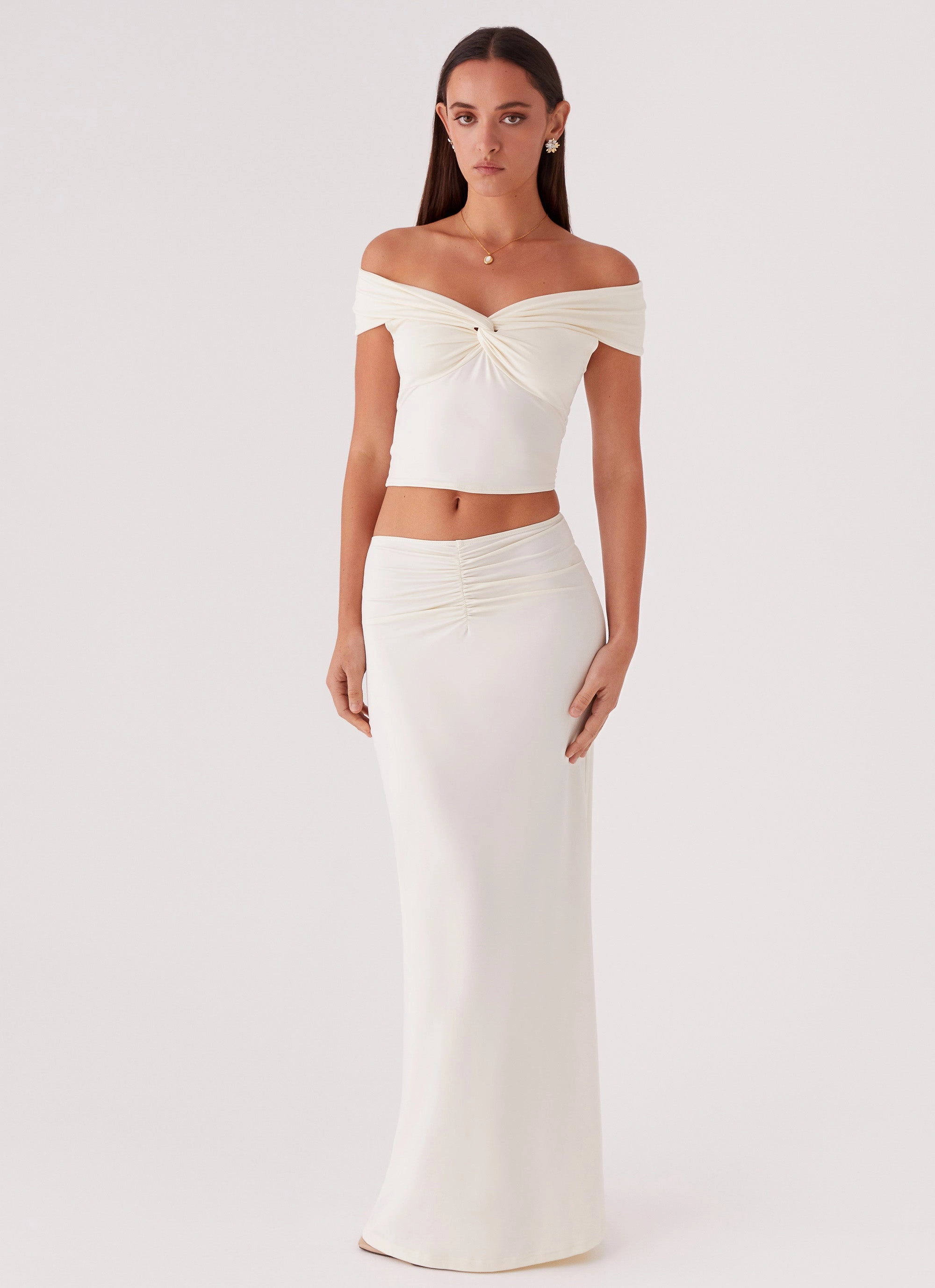 Minimal Design Trixie Twist Off Shoulder Top - Ivory