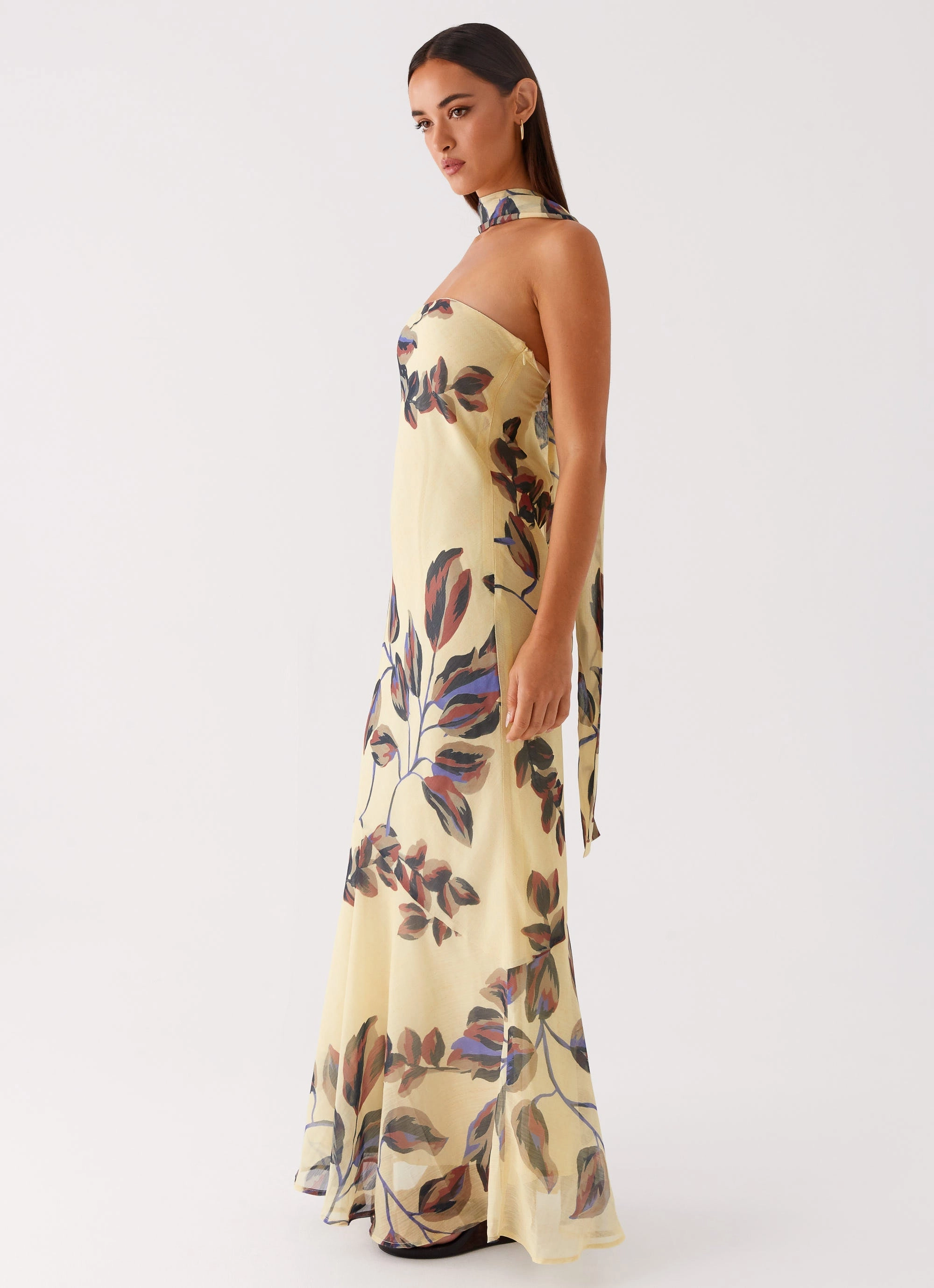 Smart Casual Under The Pagoda Maxi Dress - Buttercream Leaf Print