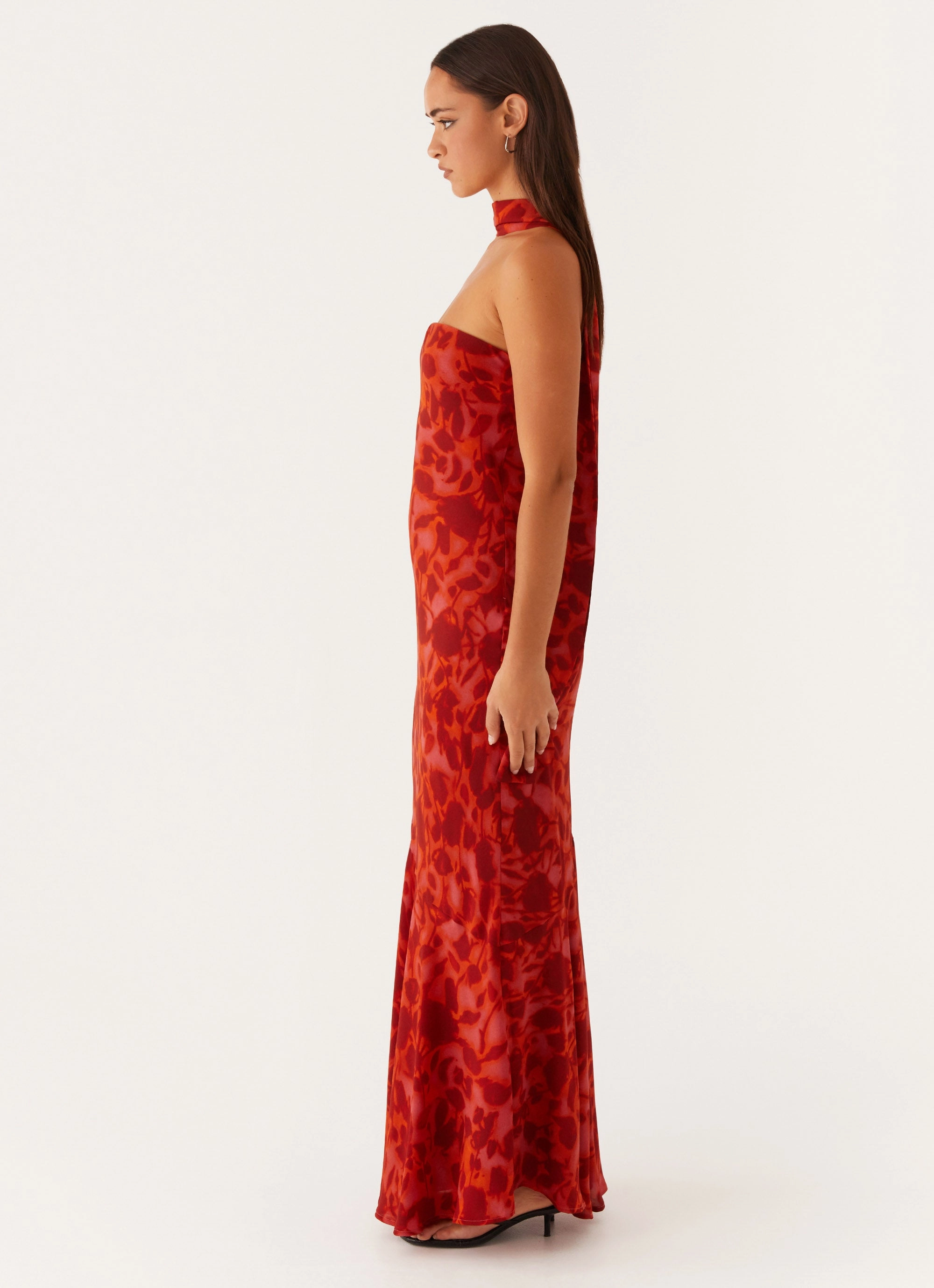 Under The Pagoda Maxi Dress - Deep Red Floral Basic Shape
