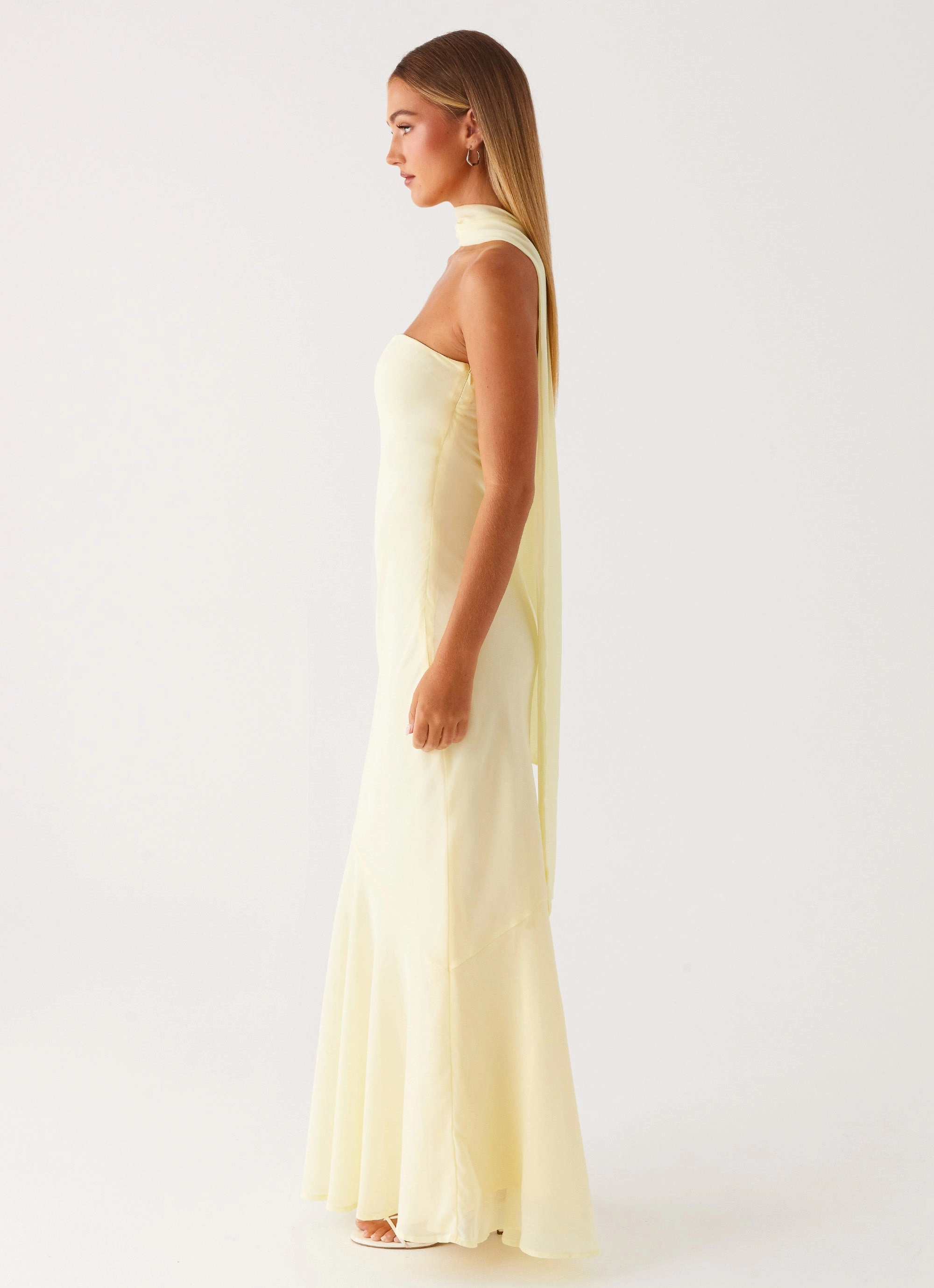 Under The Pagoda Maxi Dress - Yellow Flowy Texture Sporty Comfort