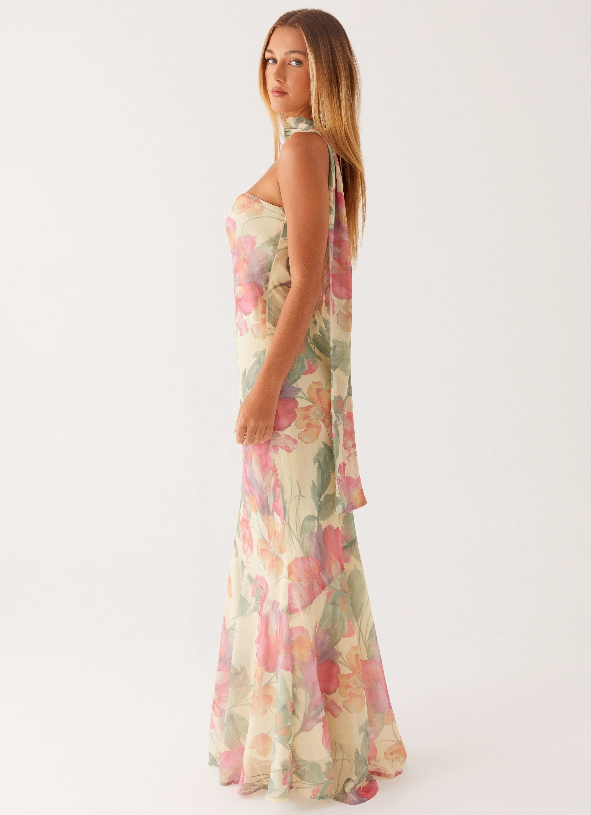 Lounge Feel Under The Pagoda Maxi Dress - Yellow Peony