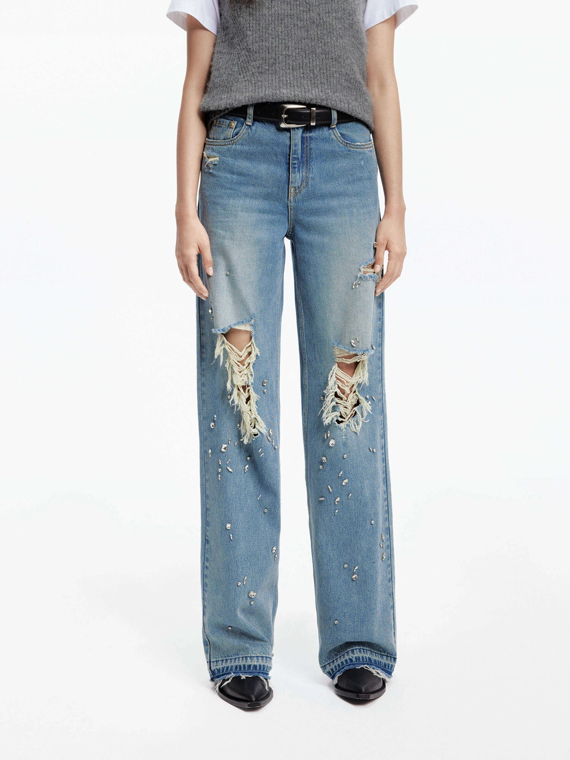 Crystal Detail Straight Jeans Smart Style