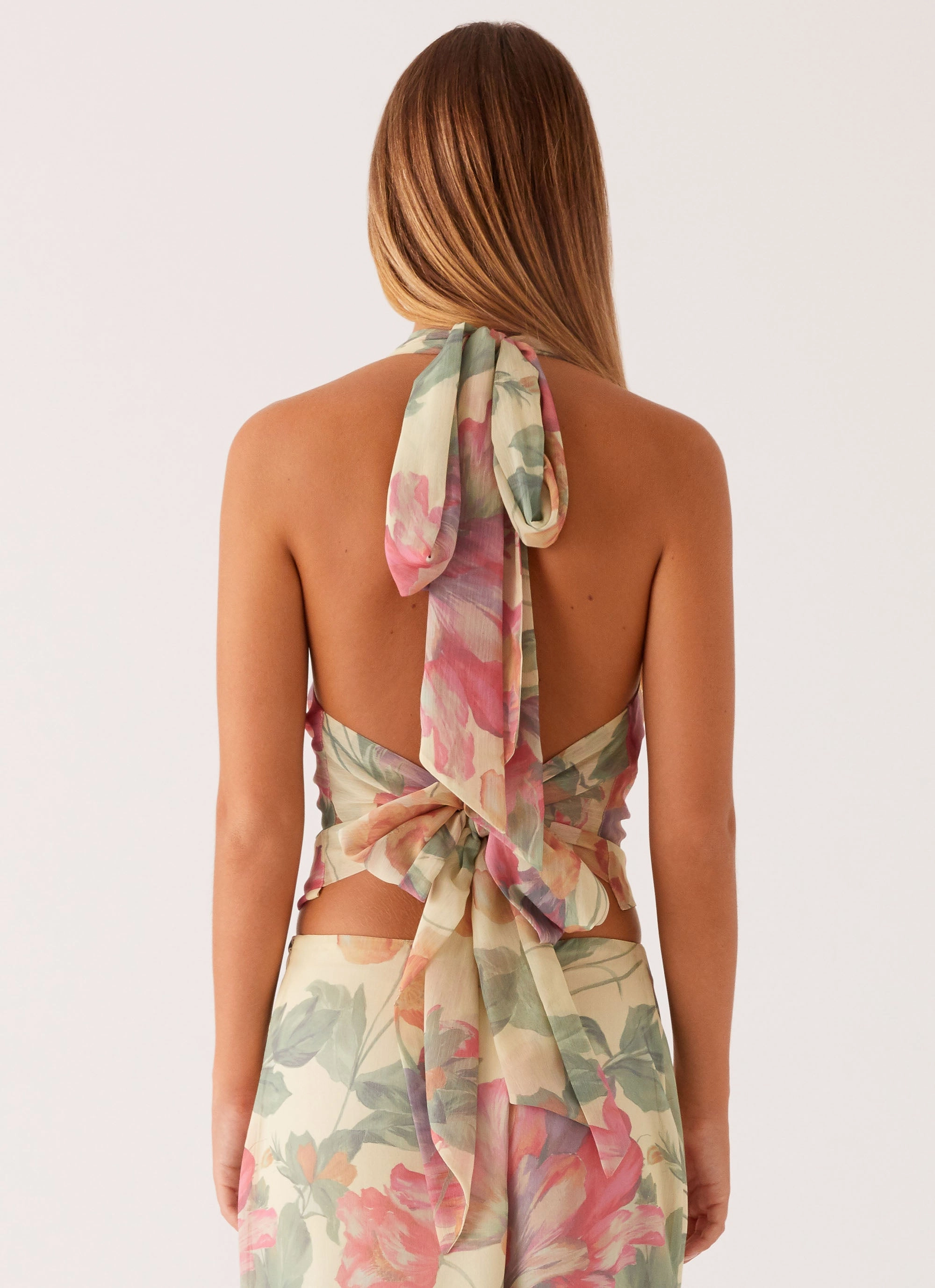 Contrast-Panel Close Call Top - Yellow Peony