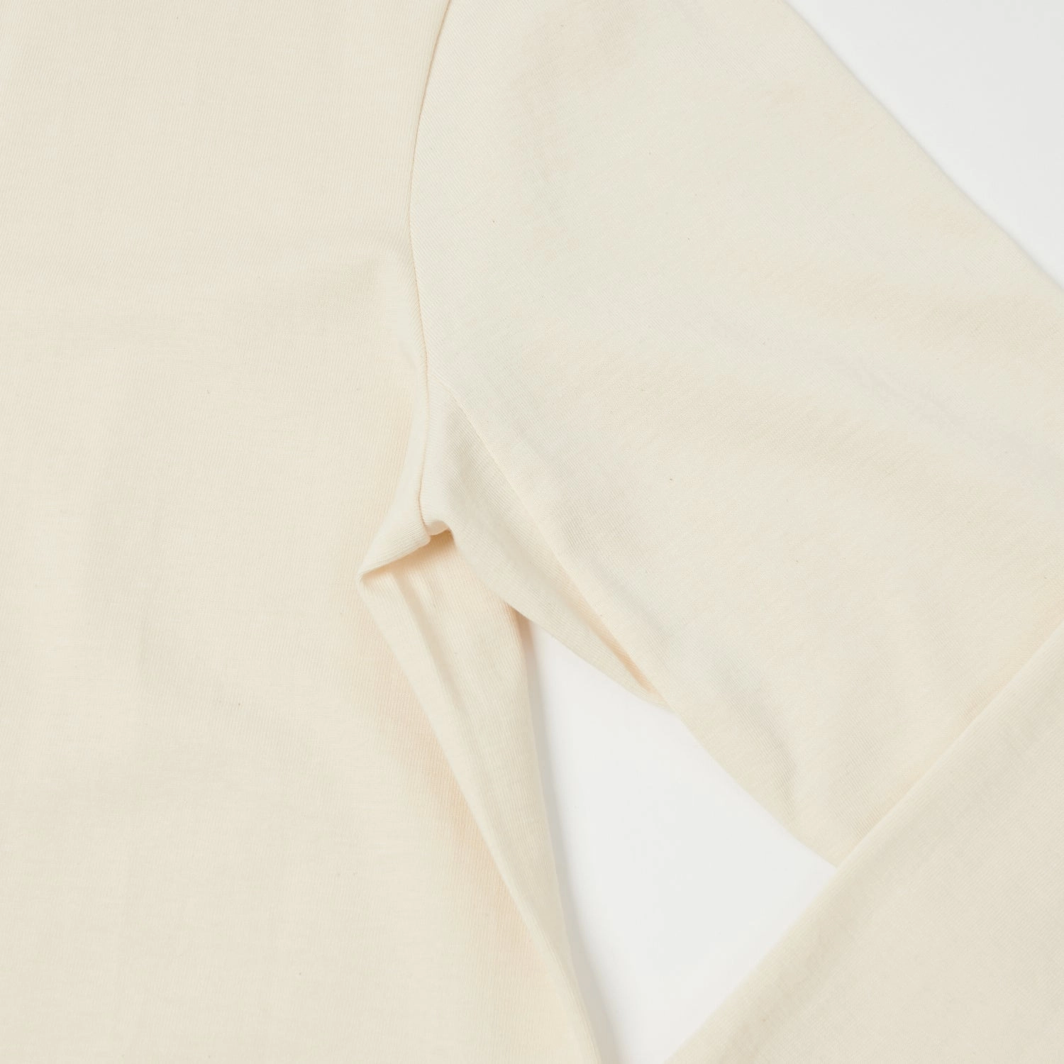 Merz b. Schwanen 206 Long Sleeve Henley - Nature Cool and casual Embroidered Details