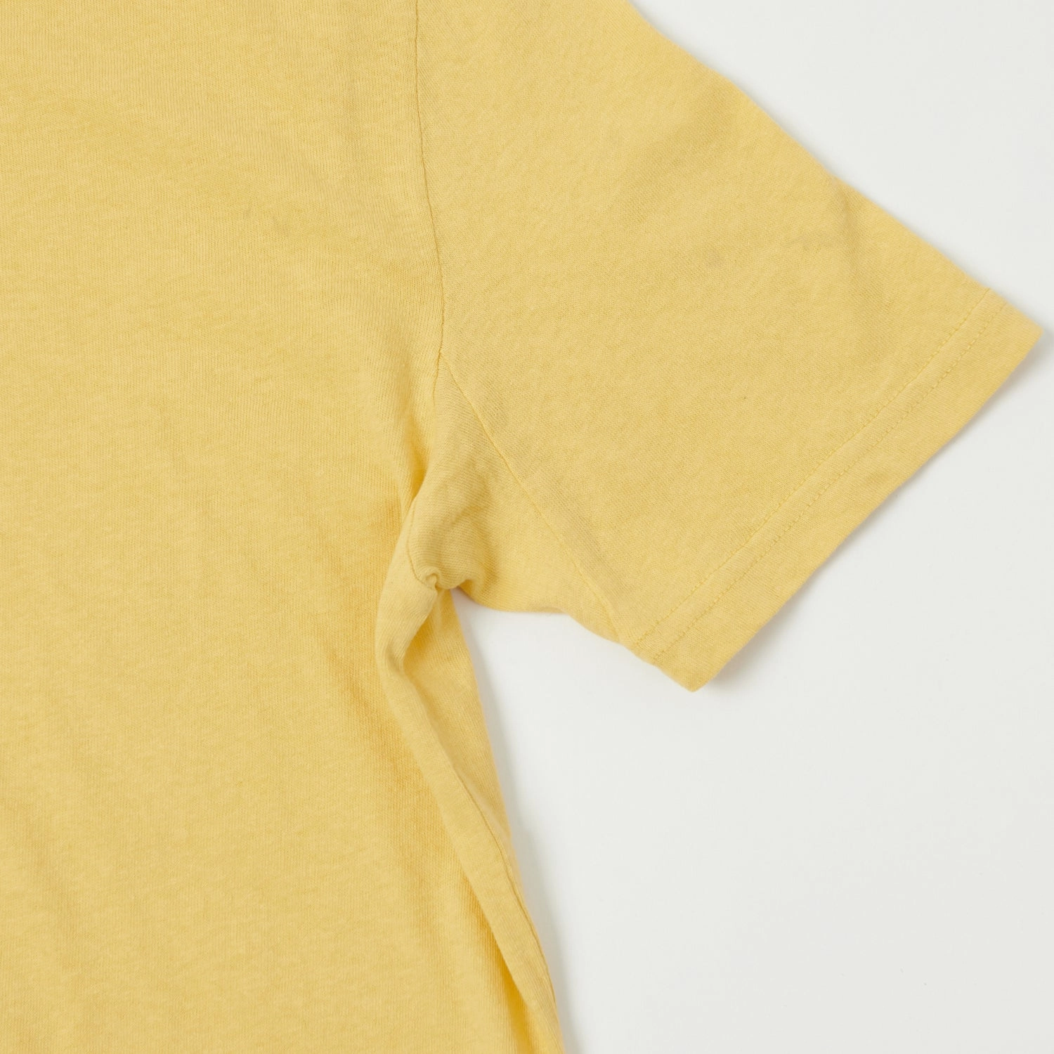 EcoFriendlyDyes Sporty Flex Merz b. Schwanen 'Good Basics' Crew Neck Tee - Sunshine