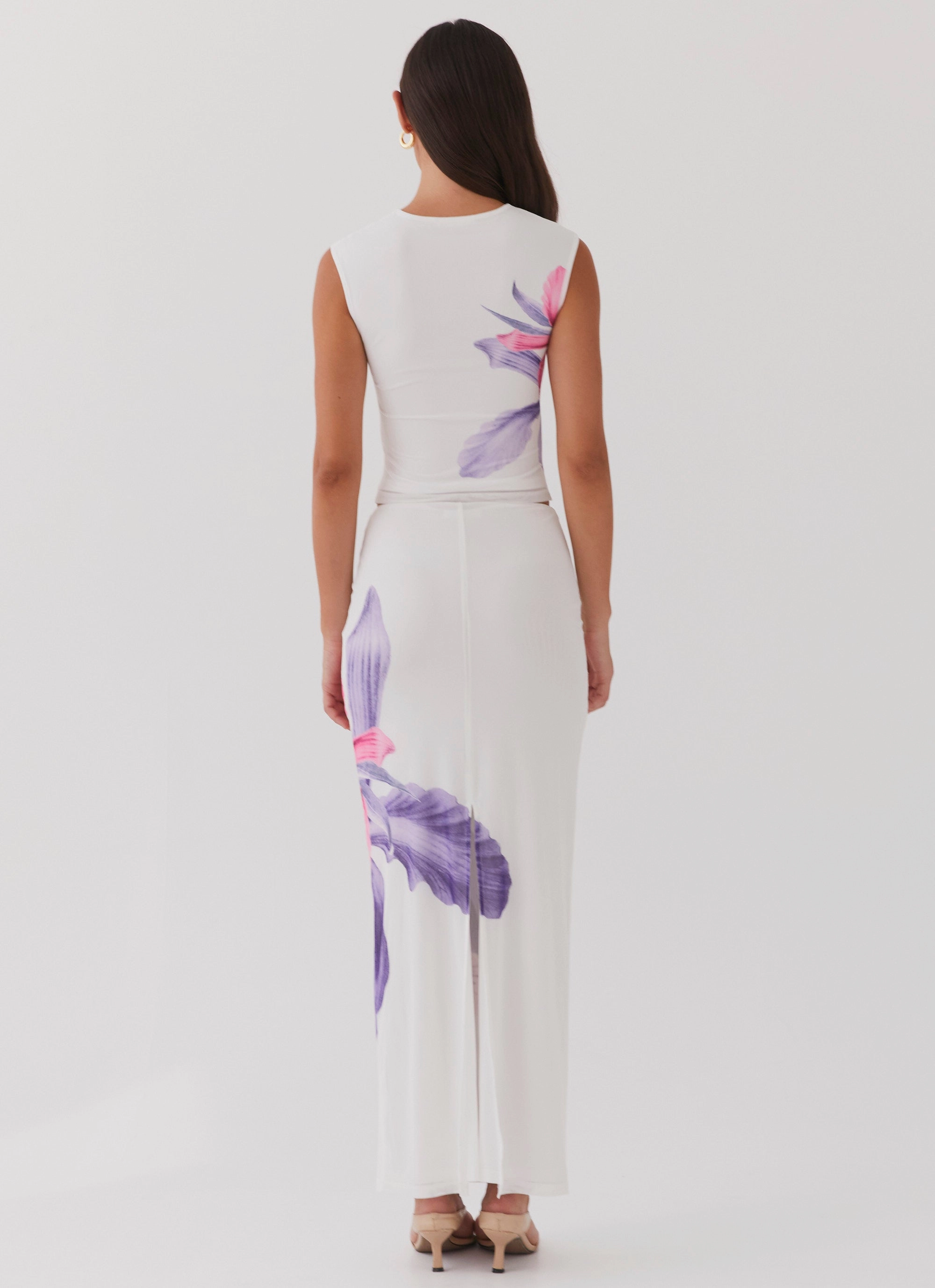 Waiting For Dawn Mesh Maxi Skirt - White Vibrant Style