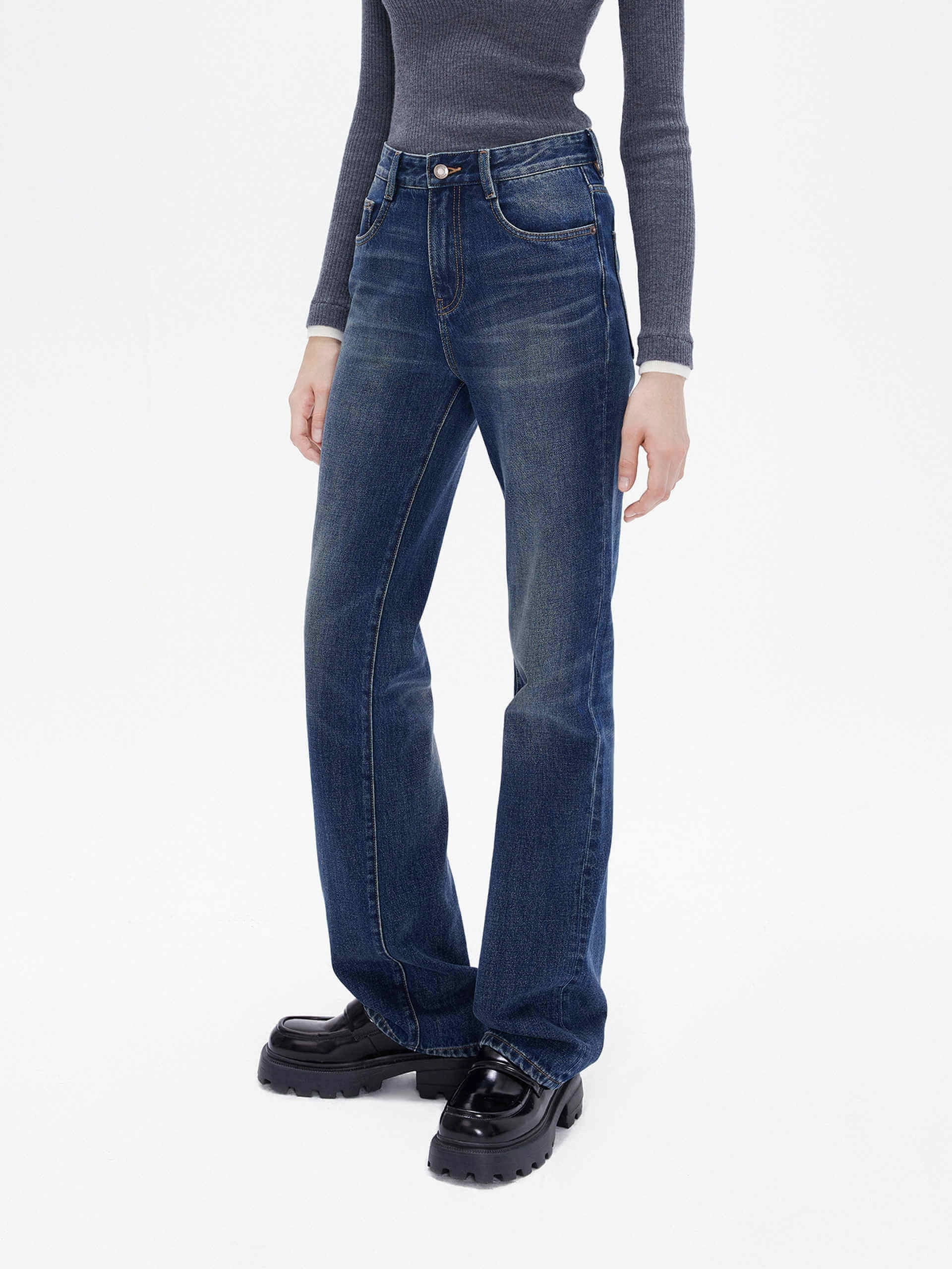 Core Item High Rise Straight Jeans