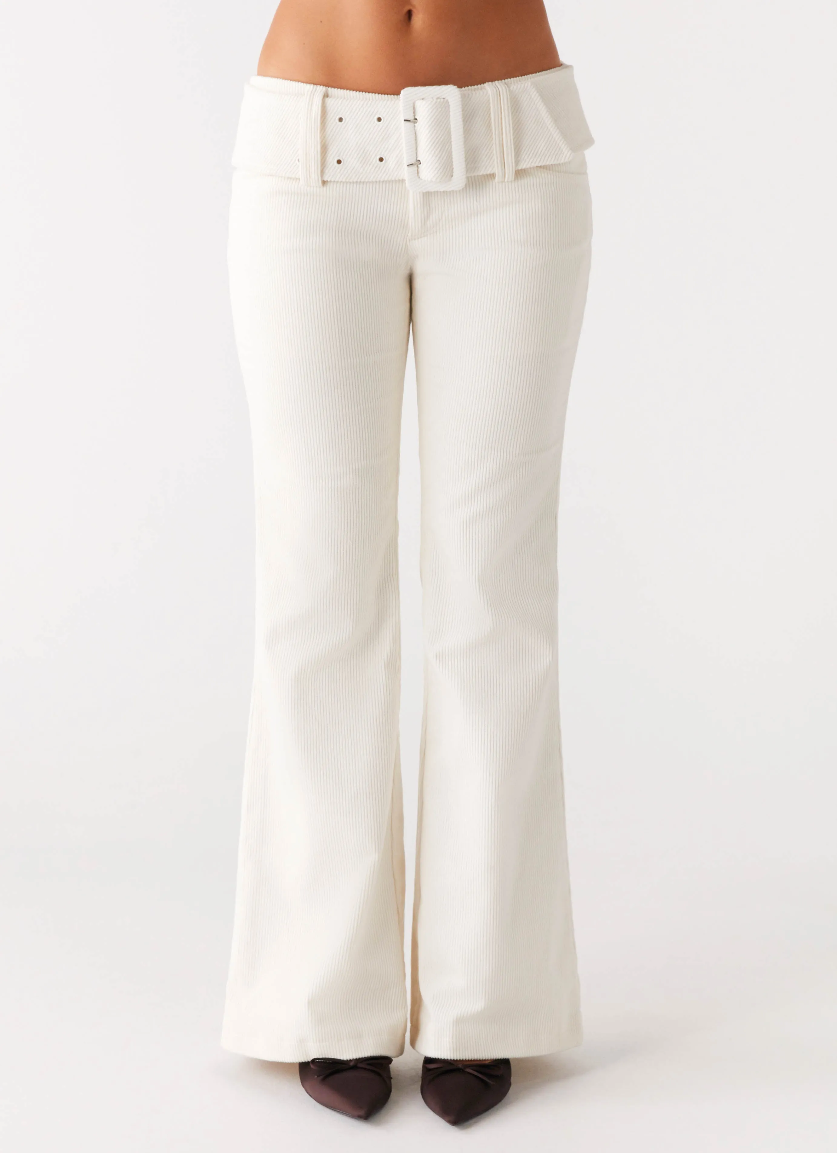 Zadie Low Rise Cord Jeans - Pearl Classic Wear Morning Stroll Shopping Day Vibrant
