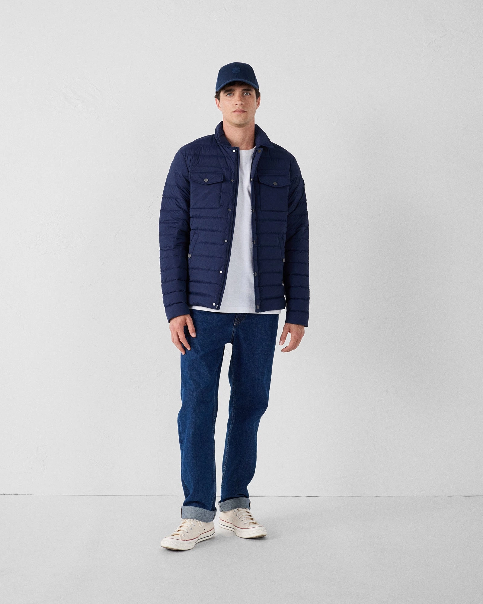 Easy Clean Material Thermoplastic Elastomer Trim Surchemise Marine Cliff